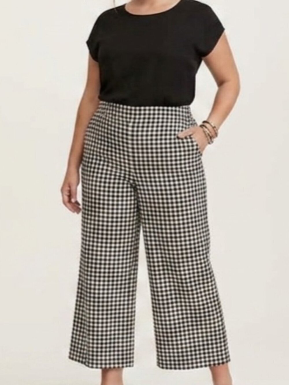 Torrid 4X Black White Gingham Print Wide Leg Elastic Back Pockets Cropped Pants